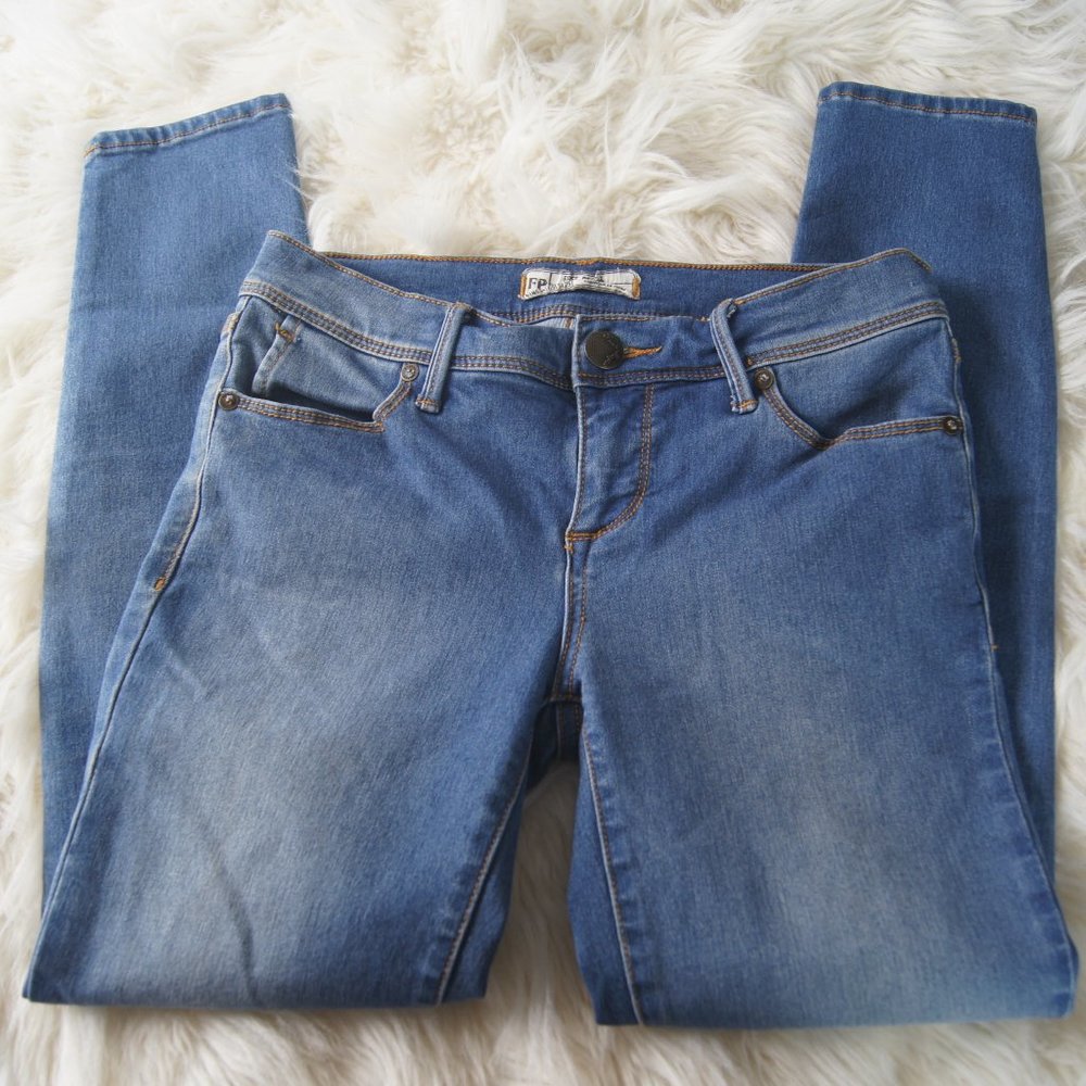 Free People Skinny Jeans